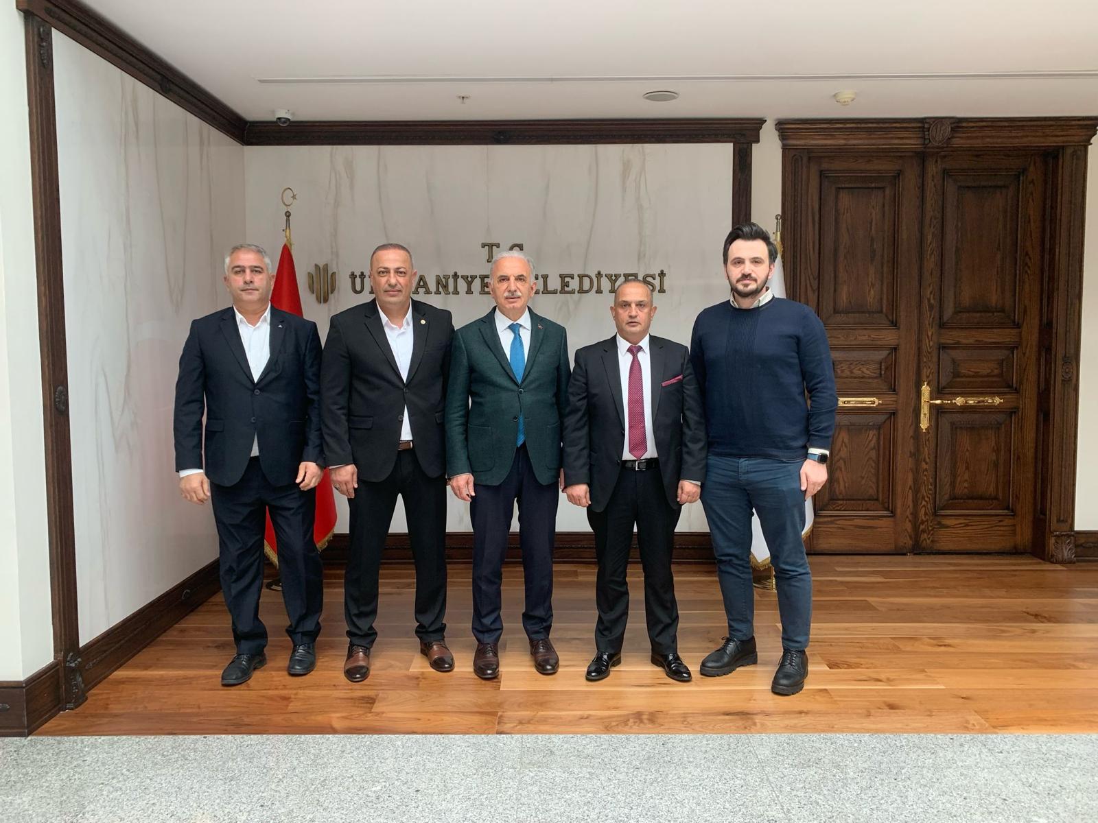 Ümraniye Minibüsçüler Odası Yönetimi’nden Başkan İsmet Yıldırım’a Ziyaret