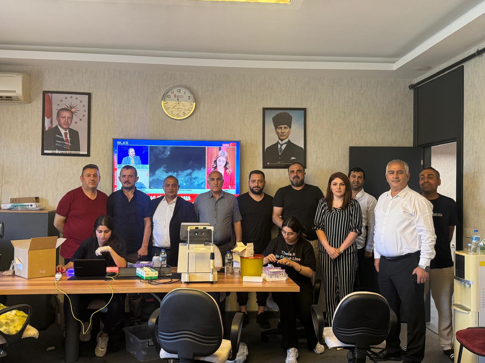 Ümraniye Minibüsçüler Esnaf Odası’ndan İş Güvenliği Eğitimi: Esnafa Bilinçli ve Güvenli Hizmet Vurgusu